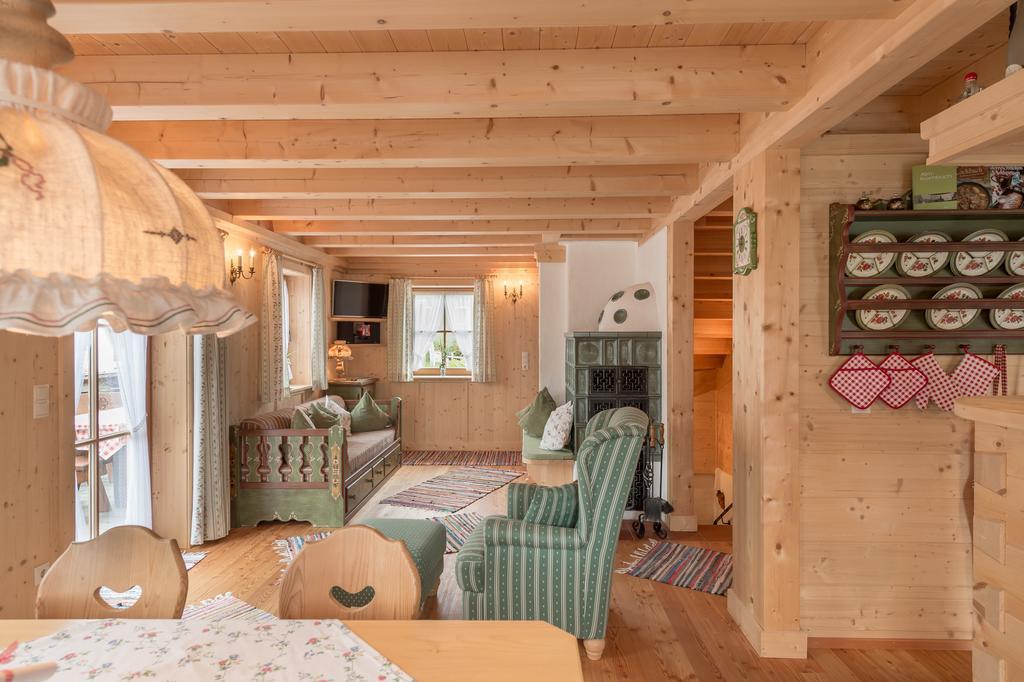 Oetztal Chalet ザウテンス 部屋 写真